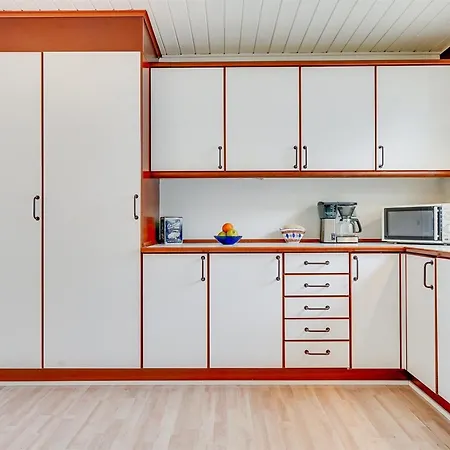 펜션 Toralf - 3-5km From The Sea By Interhome *